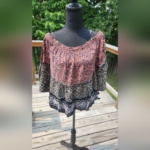 Aeropostale Boho Off the shoulder Top. Size L